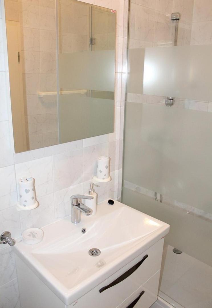 פרימוסטן Apartment Bajuti מראה חיצוני תמונה
